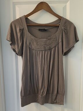 The Limited Taupe Pintuck Scoop Neck Flutter Sleeve Top